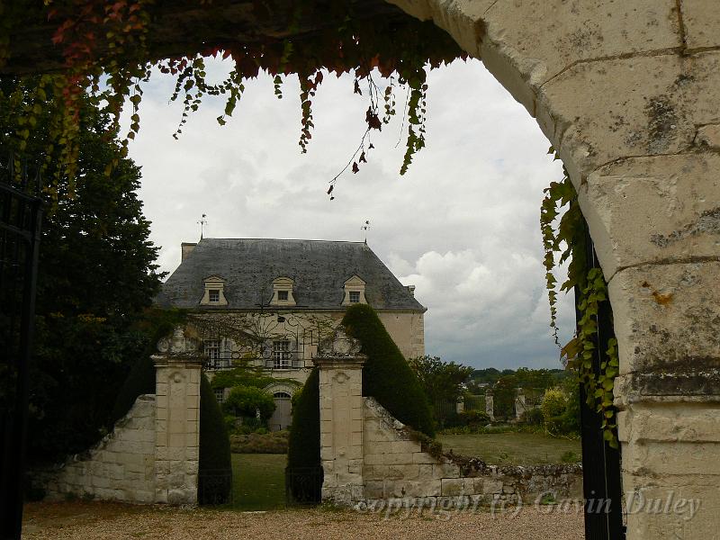 Chateau de Chaintres, Chaintres P1130503.JPG